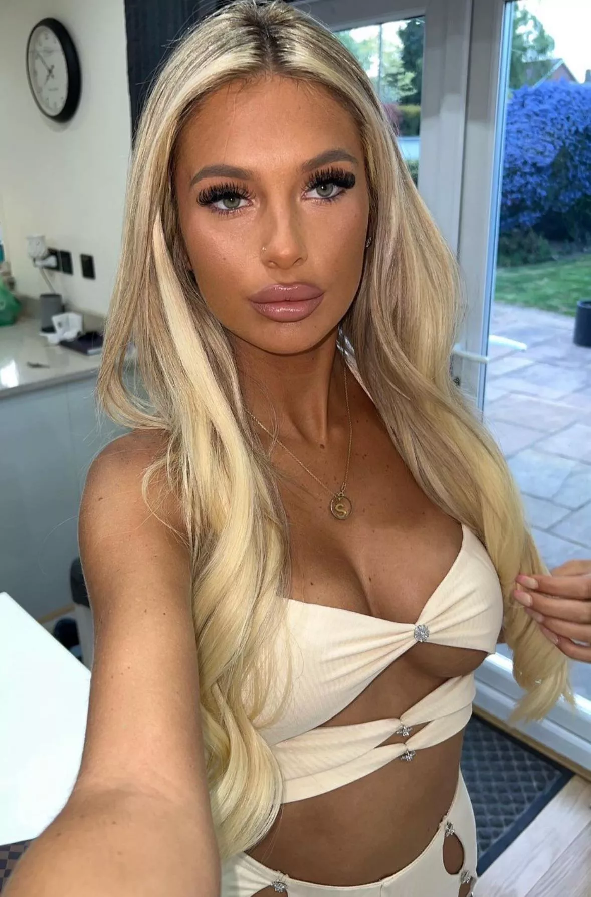 Summer  posted by round_plastic2