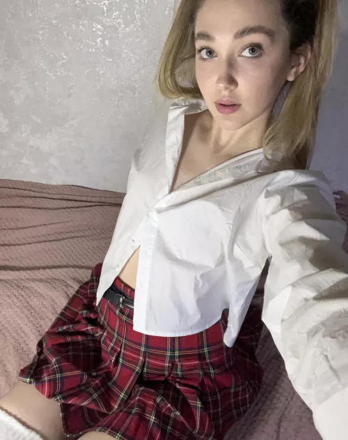 What's the first thing you'd do to me in college by Arya_Doll