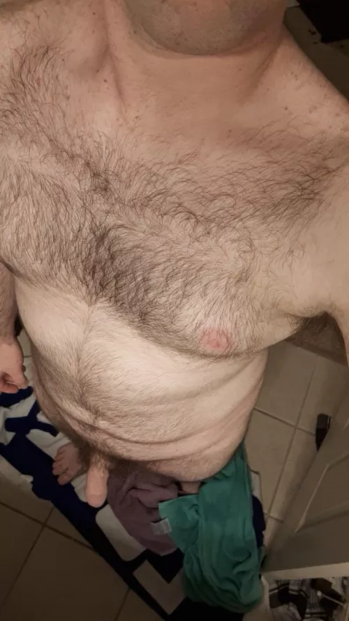 Any furry men wanna compare and swap photos  by Fine_Inspection_7857