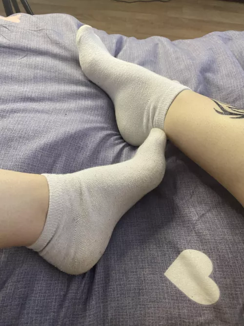 Do you like white socks? What about my toes? (oc) by heretomess372