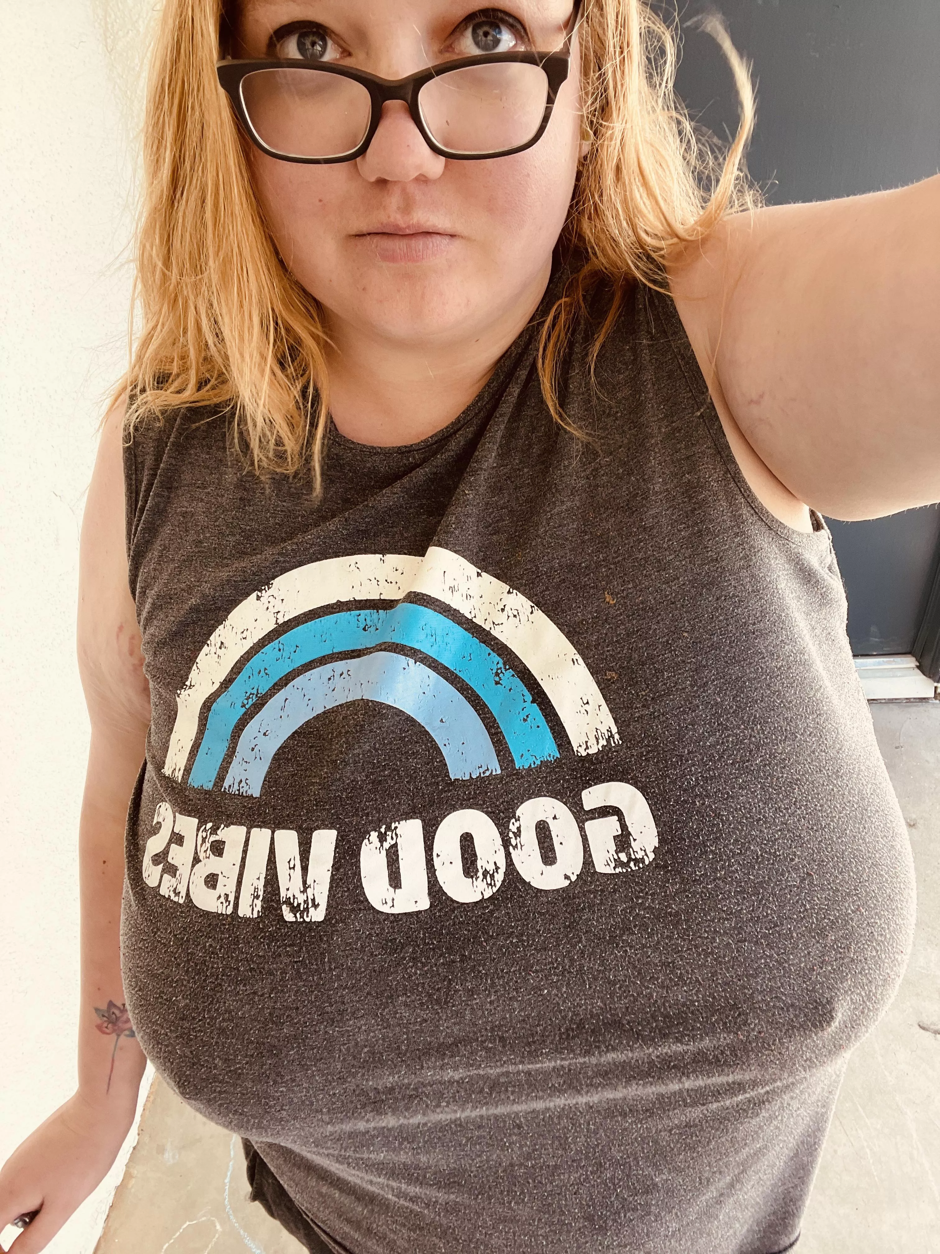 Feeling summer  posted by ScarletRoze88