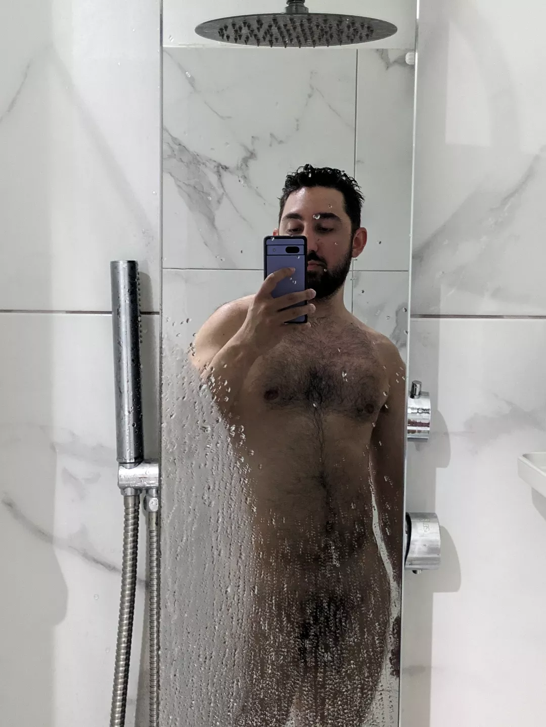 Freshly showered good boy  posted by CrescentLune