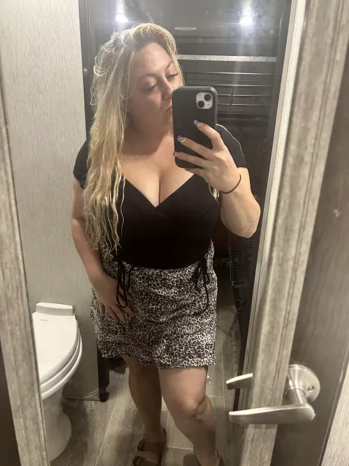 I want to be more bimbo  by plasticitsfantasty