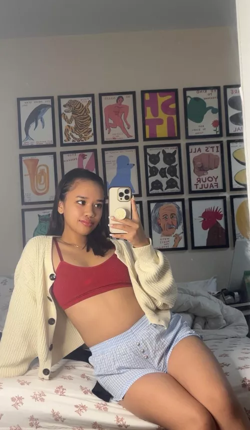 I’m the best cuddler by Worldly_Evidence_575