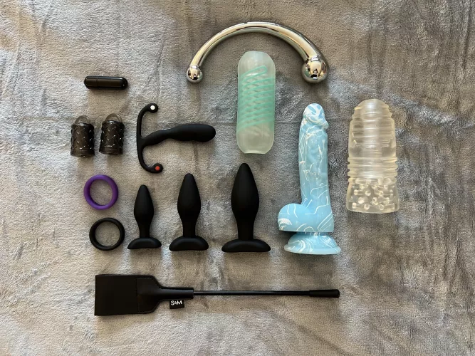 Look at this stuff, isn’t it neat? by Wonderful-Homework67