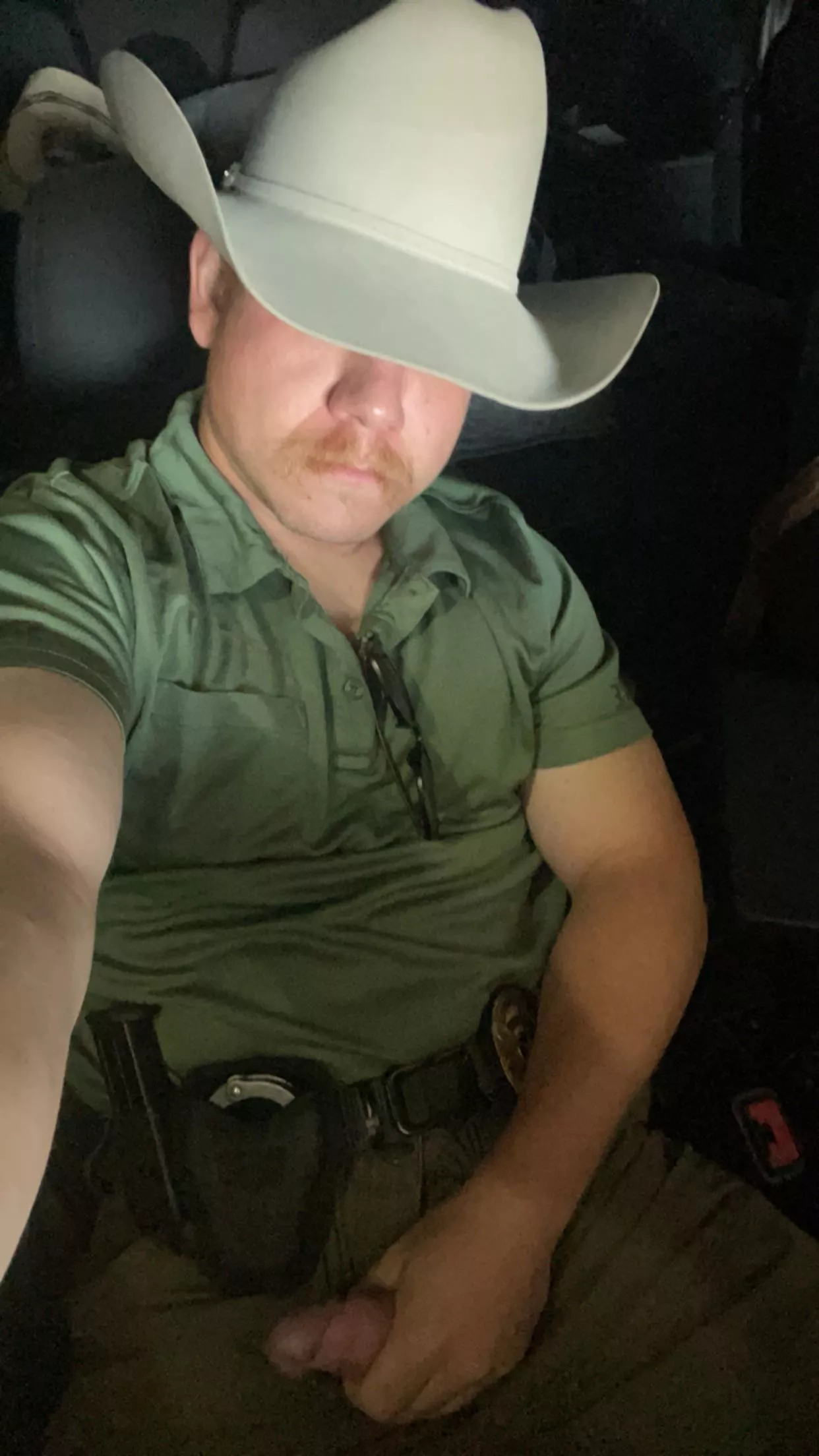 Looks like another hard shift ahead of me posted by Buckaroo_badboy