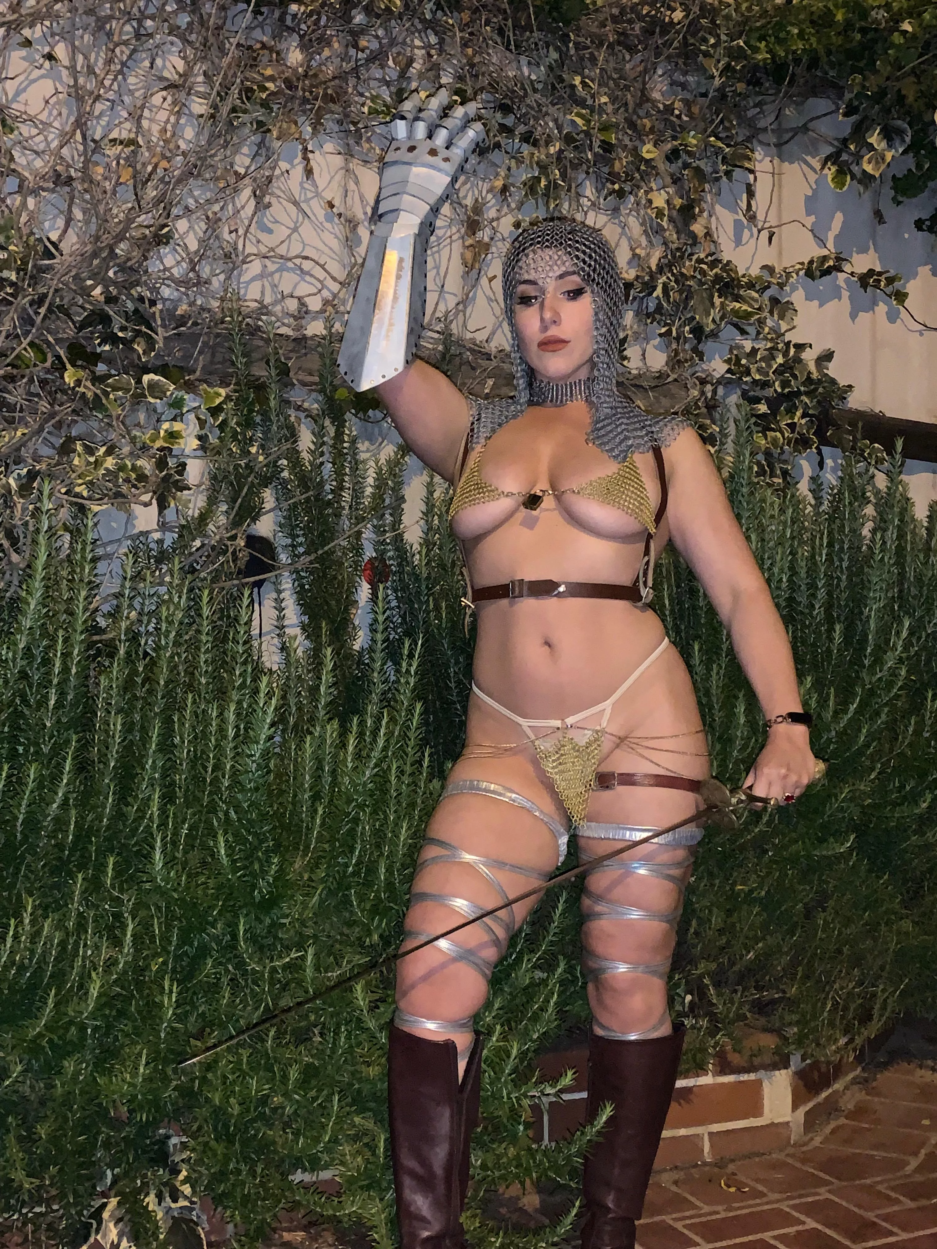 My body is a place to have fun babe posted by curvyjulie