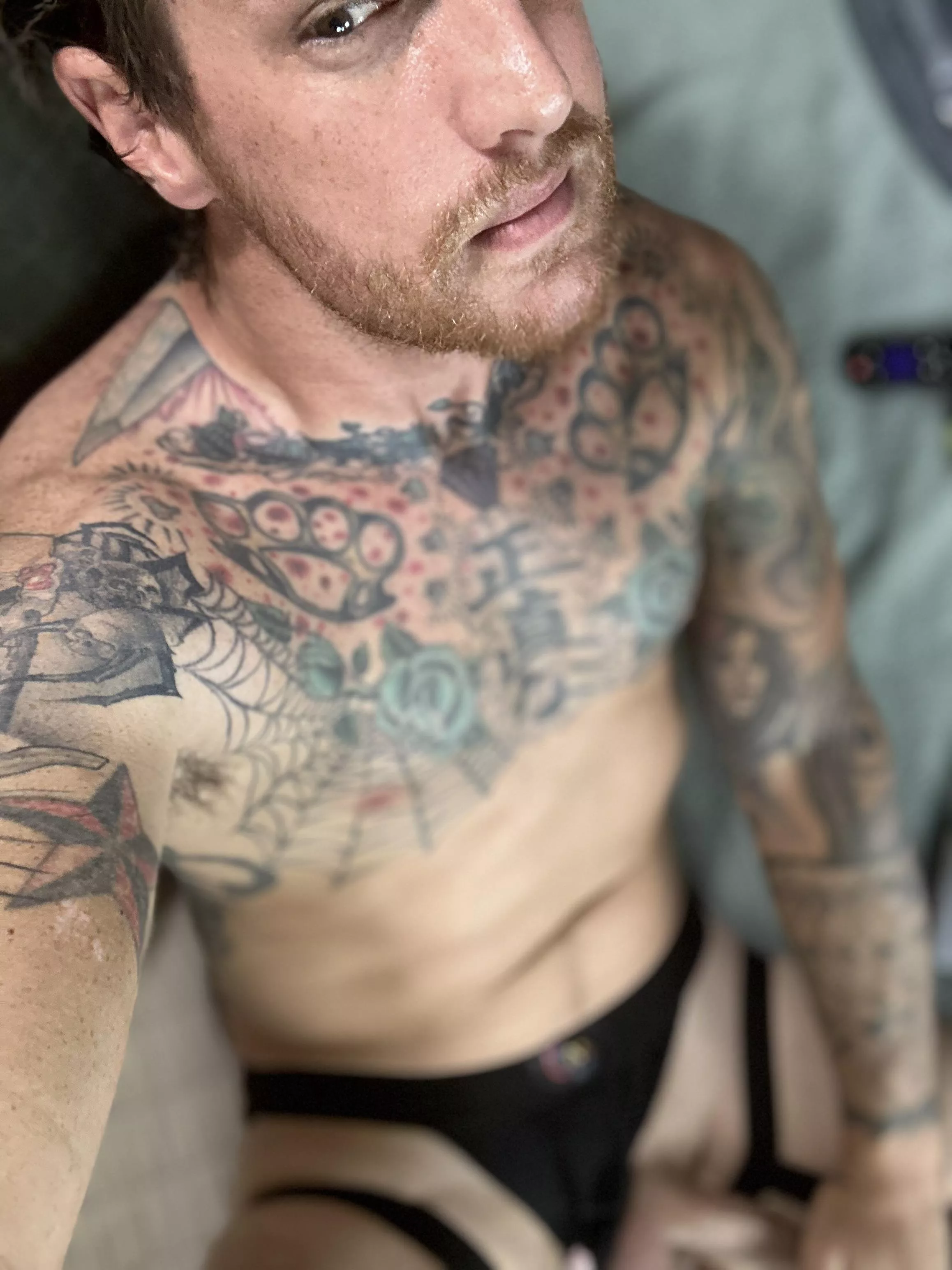 On Stream now, come hang out link in comments! posted by Theheathenj