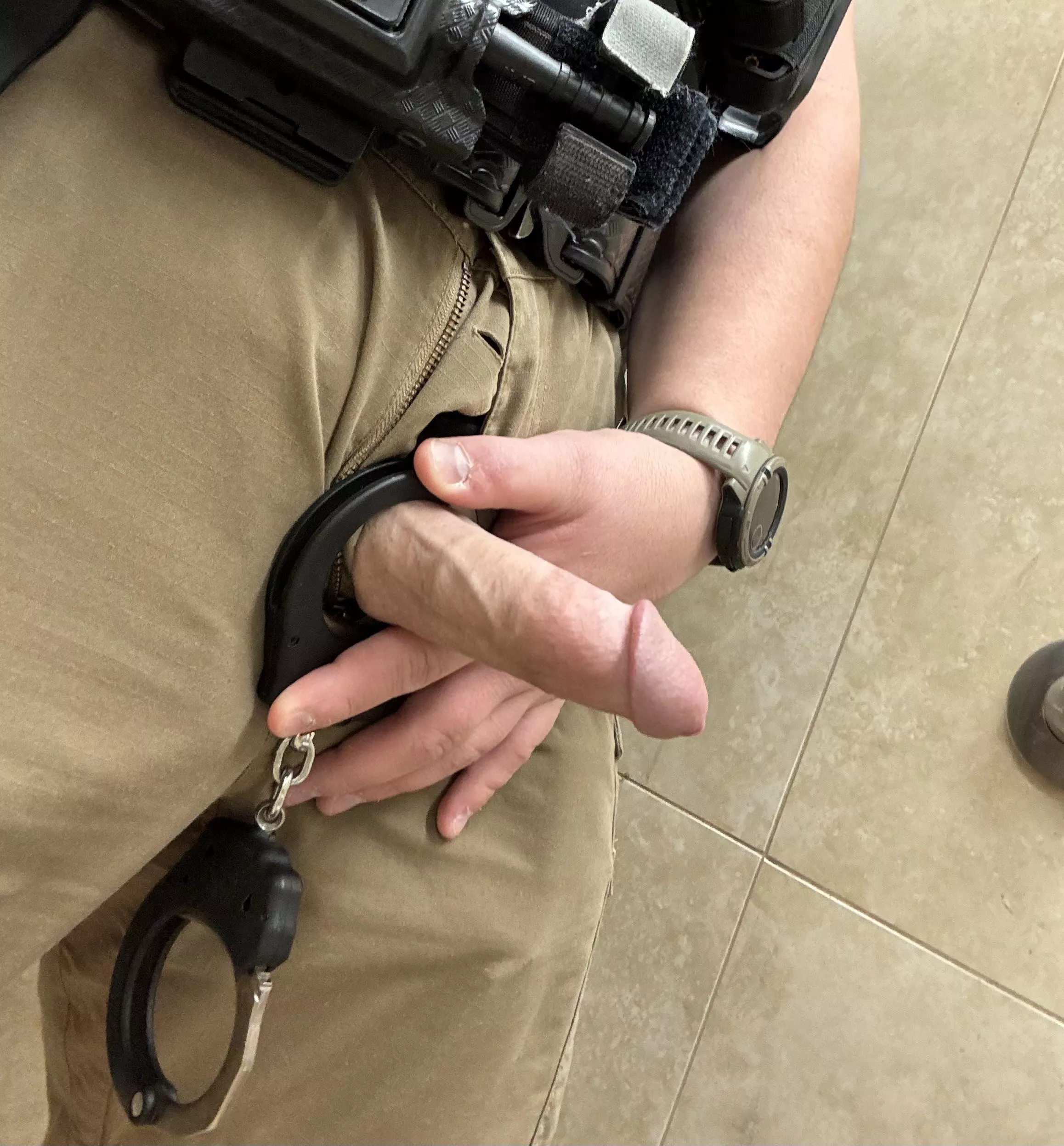 Quick bathroom pic at work posted by wyattearp2415