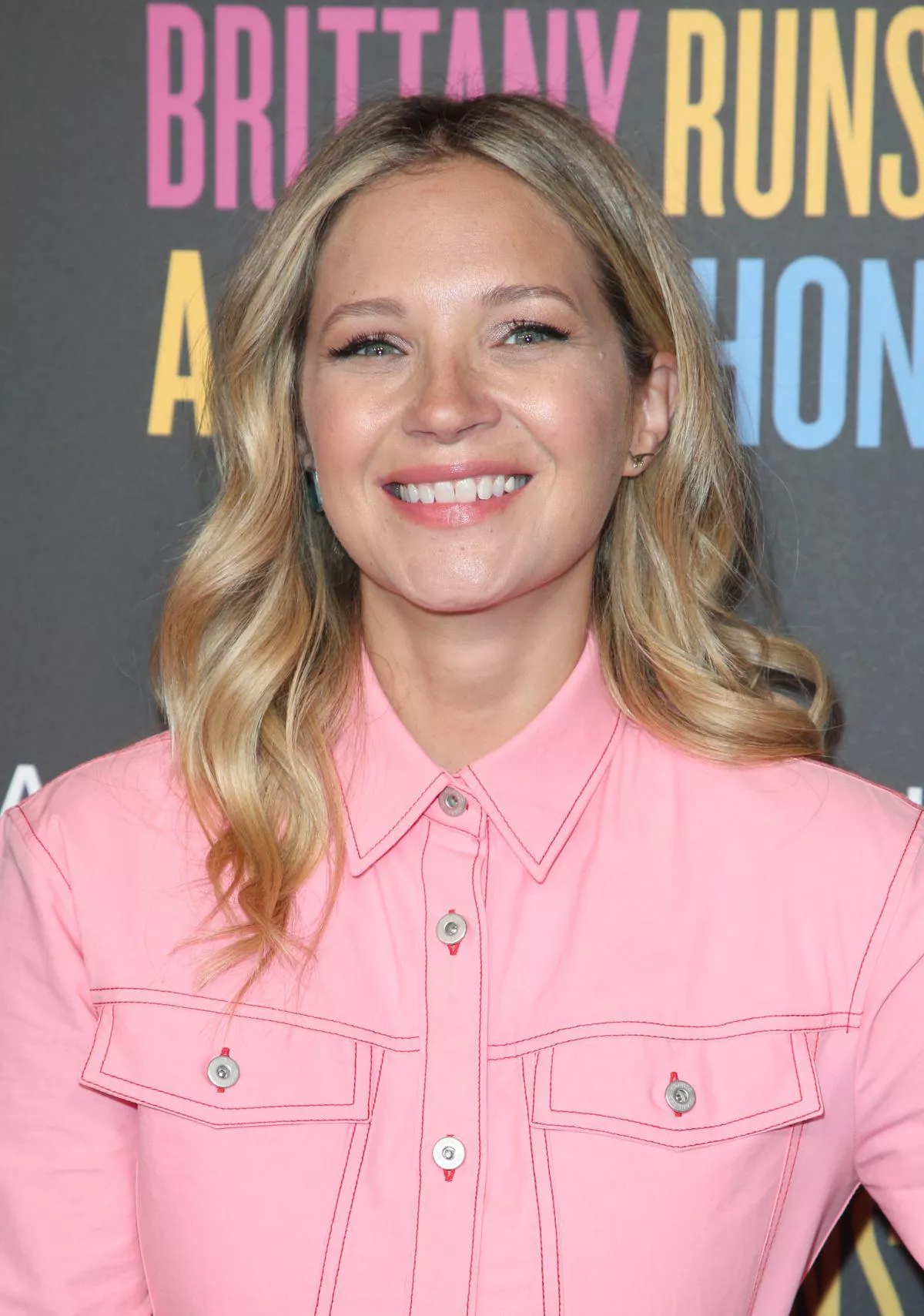 Vanessa Ray posted by rockyfortino