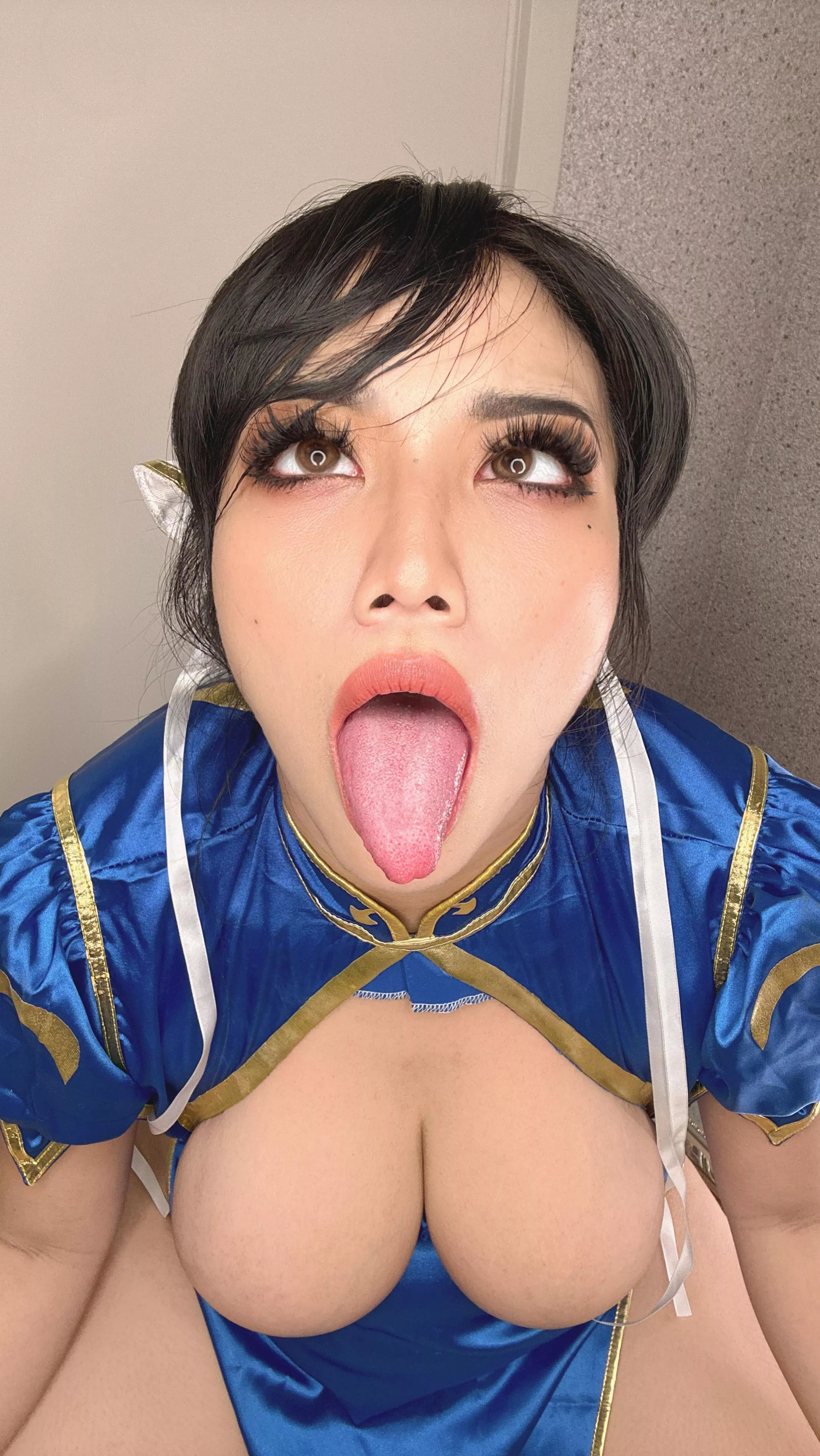 Want to play Street Fighter in real life? posted by Ariababeboobs