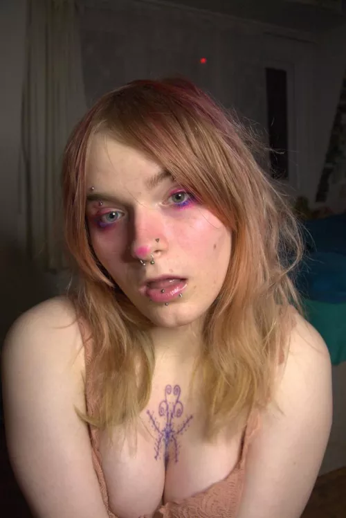 What do you call a girl who wants to get filled on the first date 💦 by misowox