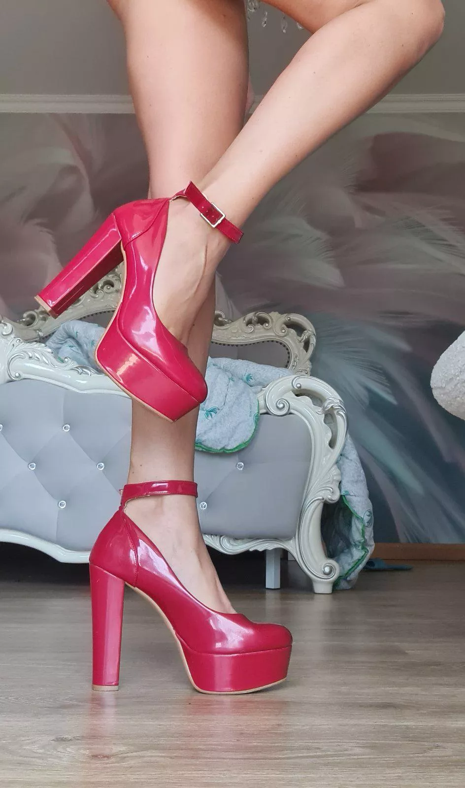 Without words posted by catsweethot