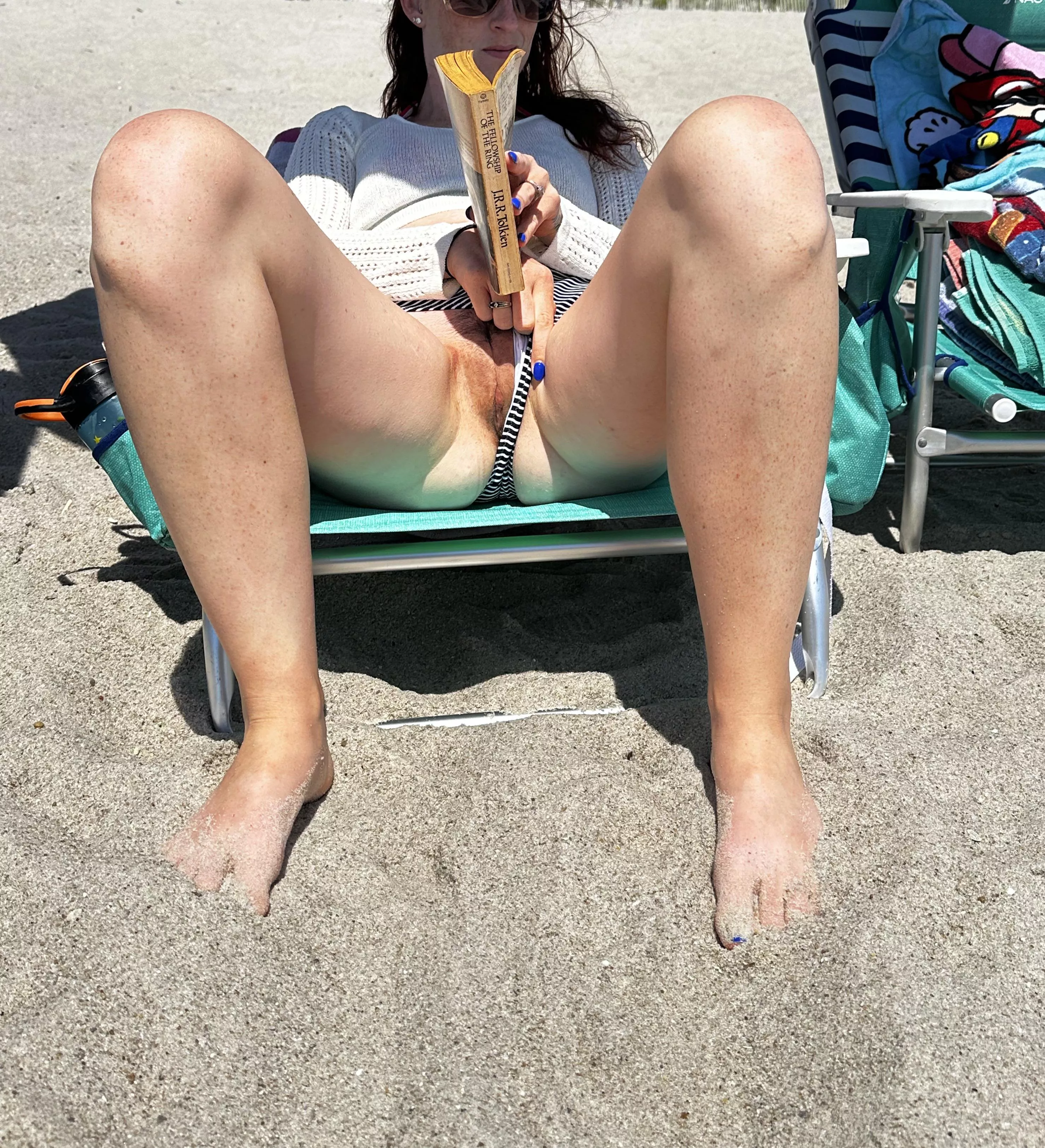 Would you dare eat me out on the beach  posted by Cay_Bakes