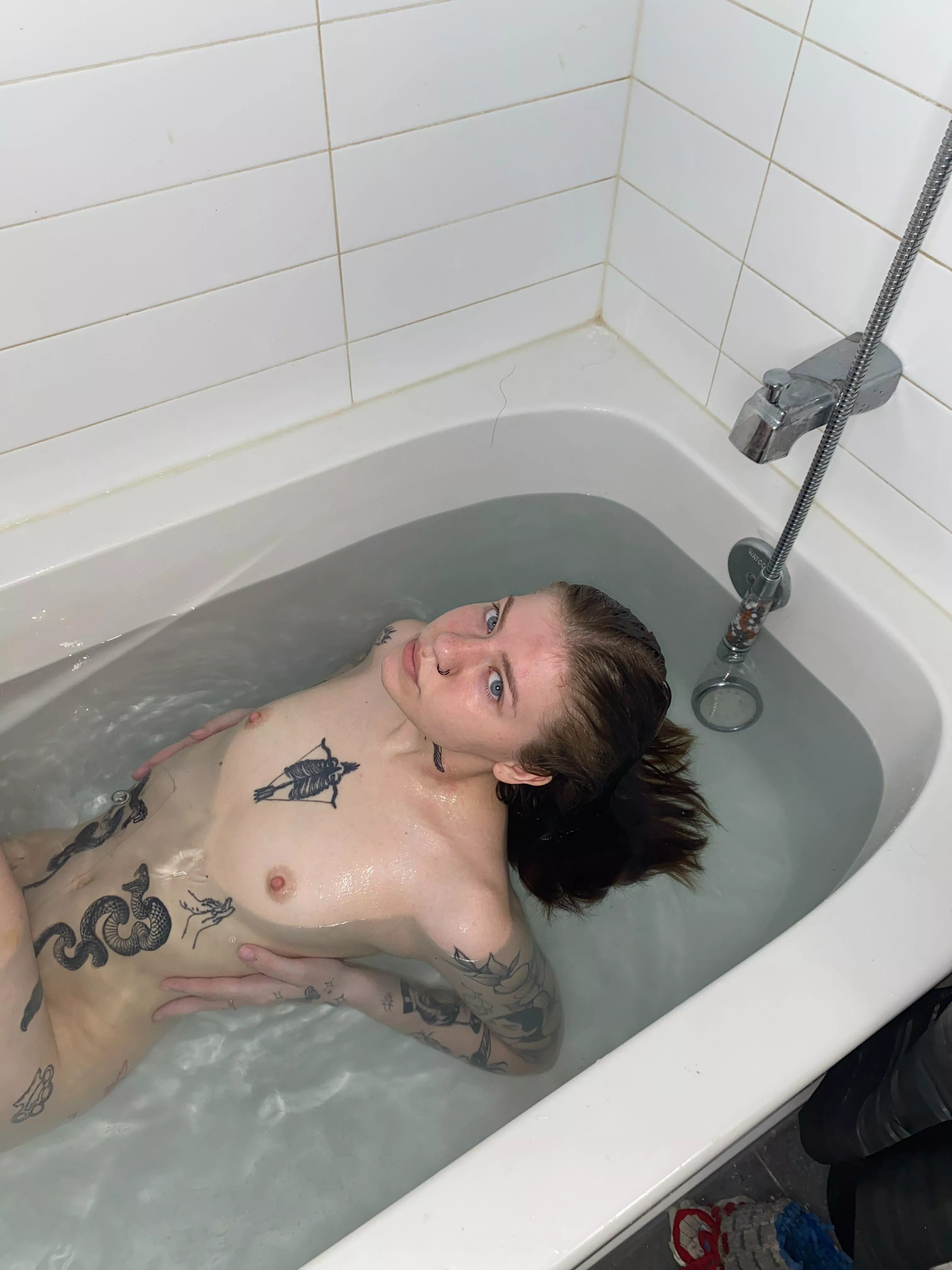 Would you fuck me before or after a shower posted by Mari_Yummy