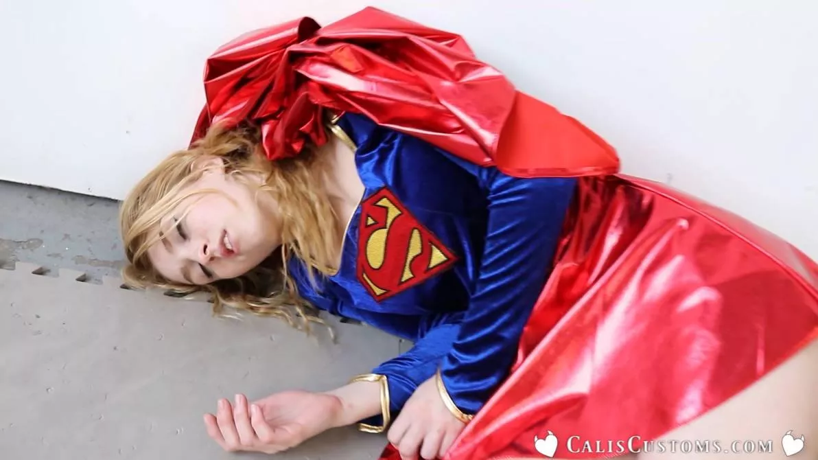 Anyone know where this defeated supergirl is from? posted by koopjesman