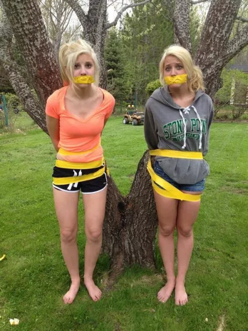 Captured while jogging  by Icantthinkofaname567