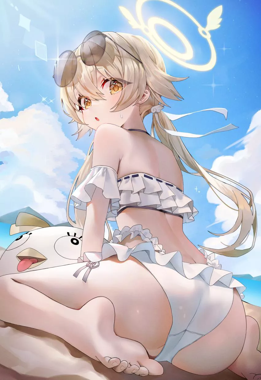 Cute and sexy angel waifu posted by reversedturnover