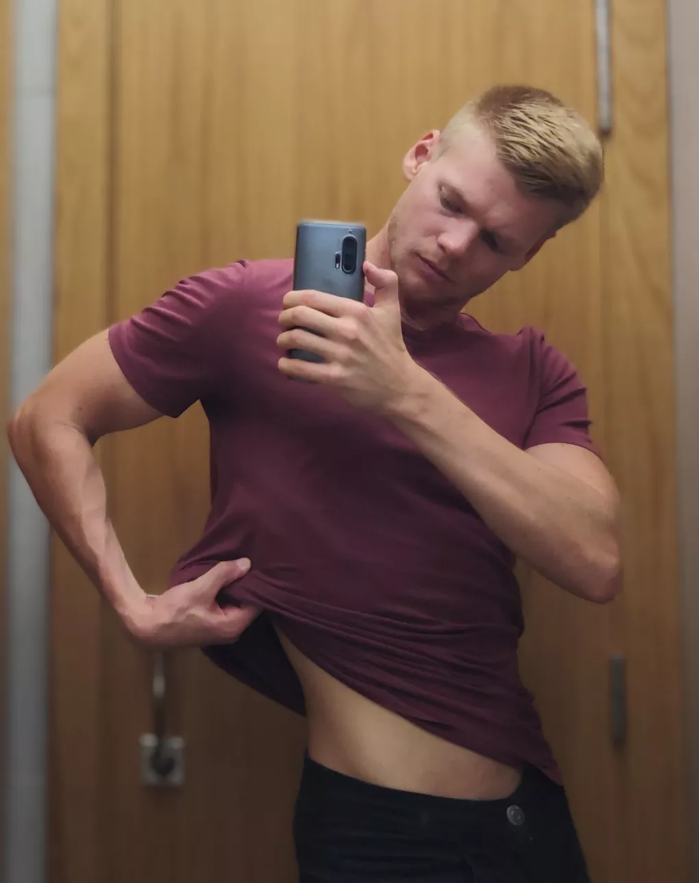 Don't forget to apply sunscreen, preferably with more than 15 SPF🌞, or else you'll end up looking like a shrimp (or in this case, me)😉💪 posted by WorldAdventuresWA