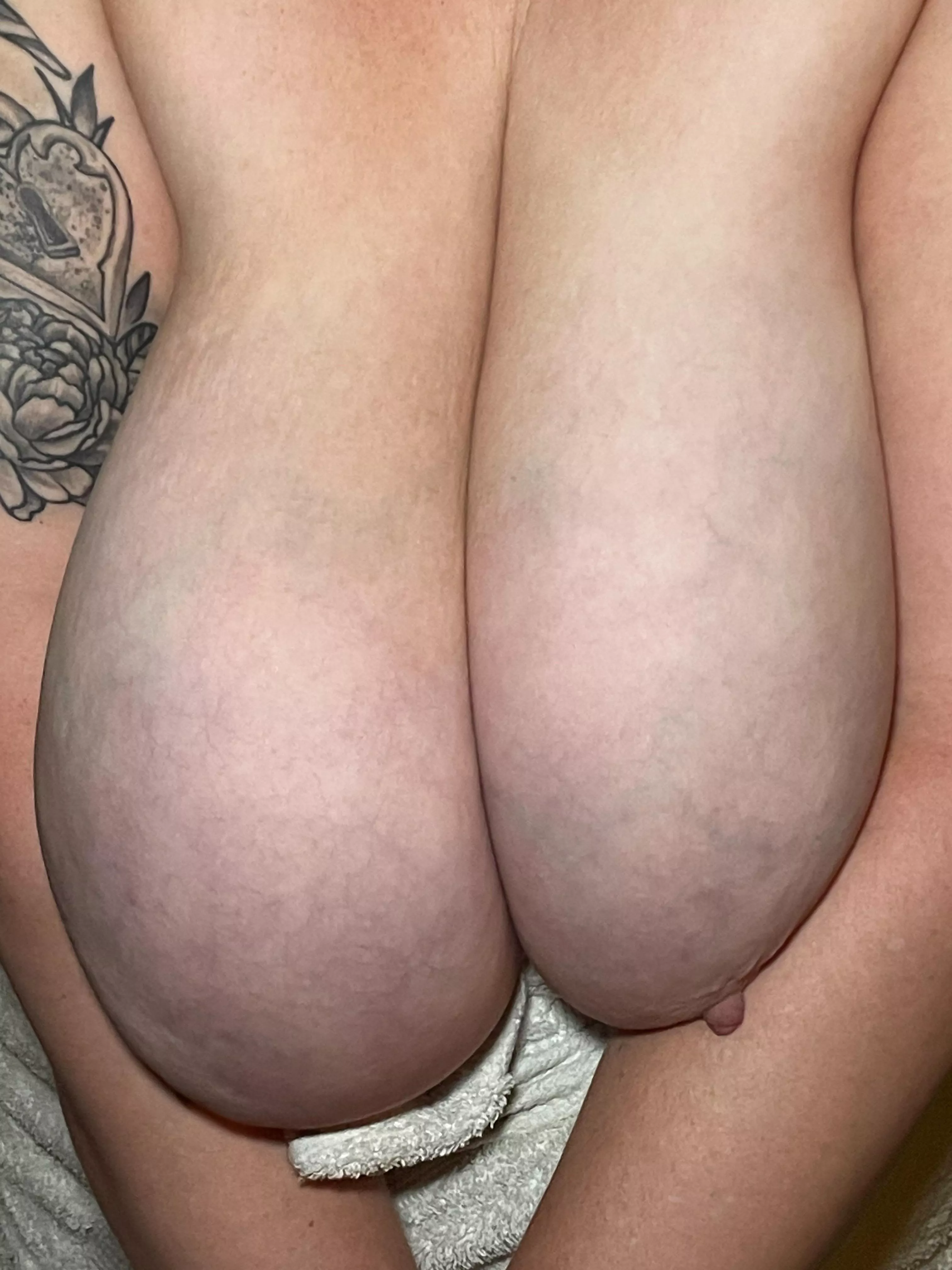 Dropping these on your face posted by brynleetrue