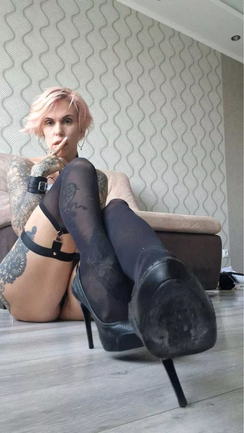 High heels and nylons: a recipe for a wild night. by Difficult_Manner1238