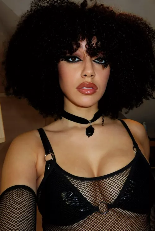 how do u like your emo chick? by Samiraxoxodarky