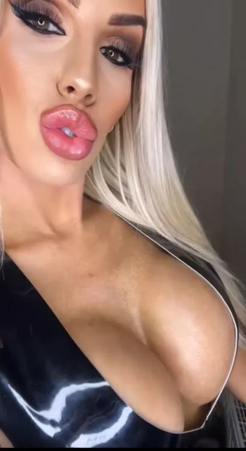 I guess you're really proud to say that you're gooning for bimbos all day long by Giadmkj