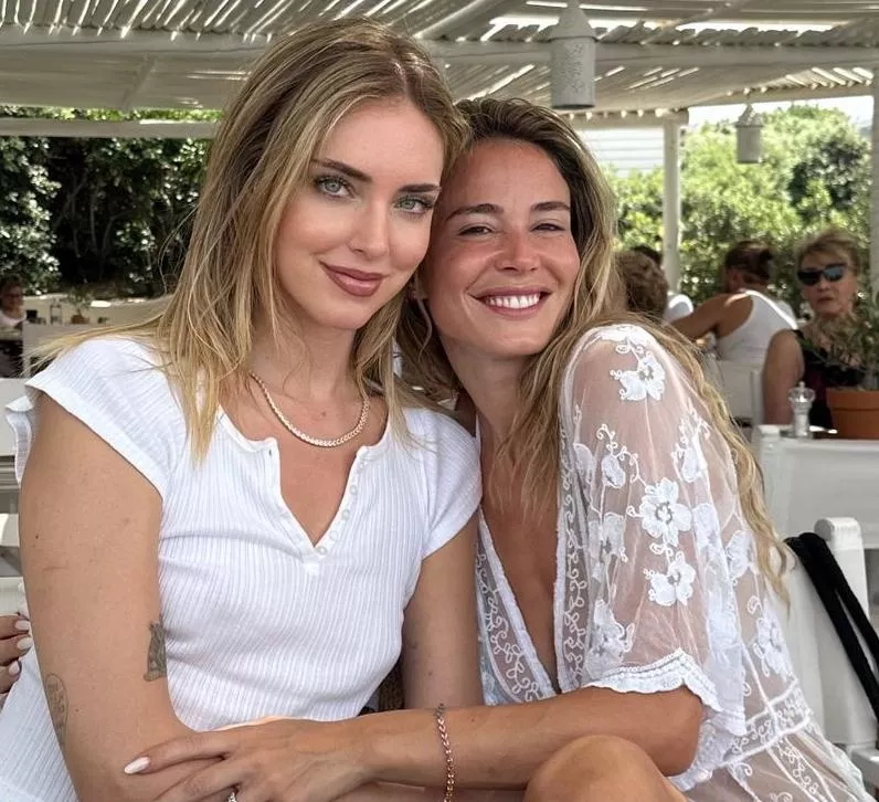 Left or right? posted by Familiar-Bit-4268