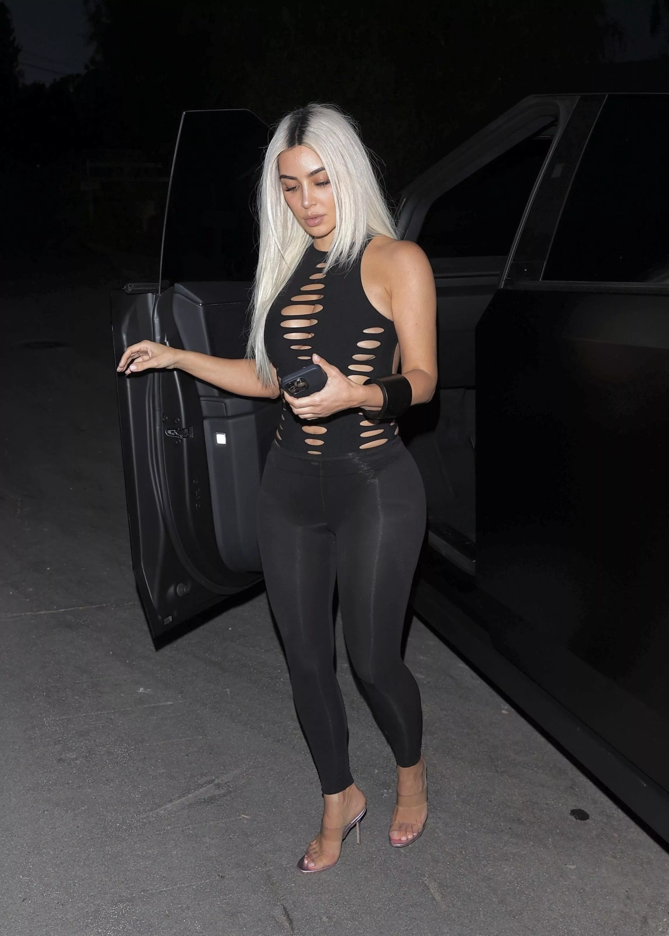 So hot posted by viorelgrecu