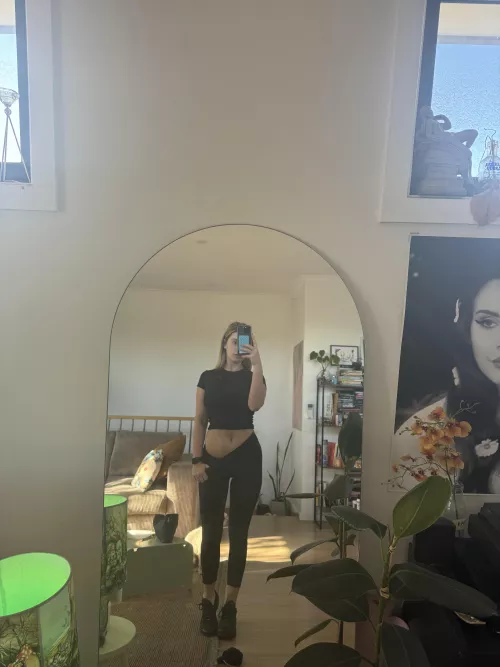 this is how i wanna go to the gym tonight (f) by Unlucky_Service_4482