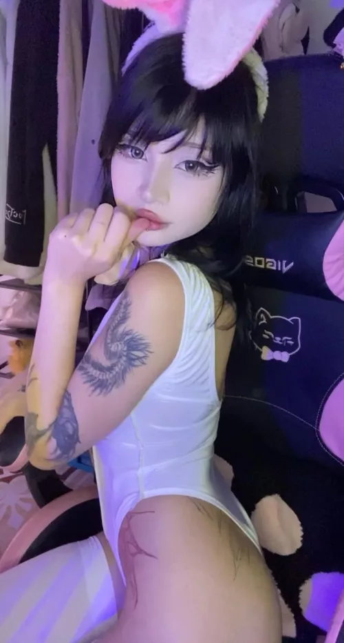 Your bunny wanna hop above you all night by vixengirlyy