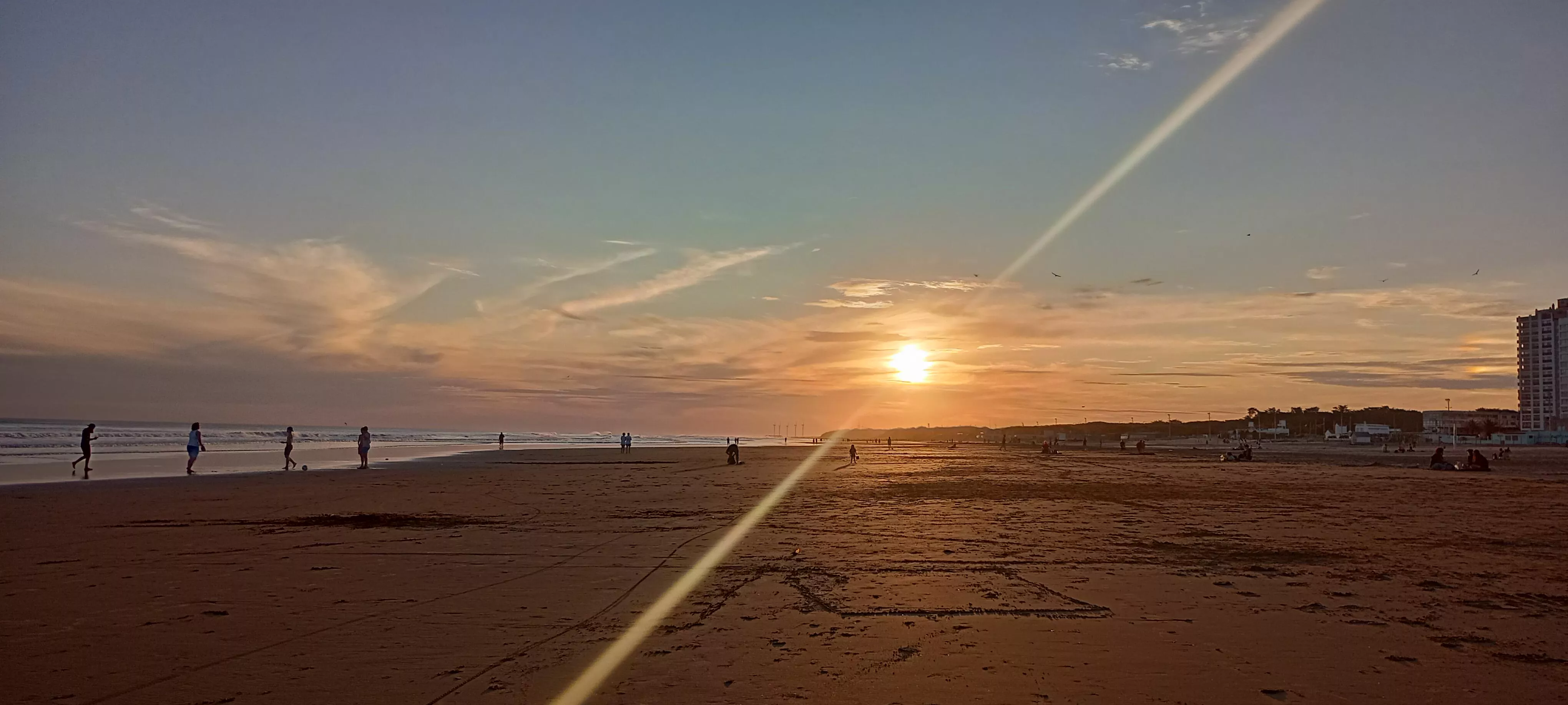  a sunset, reaching summer! posted by SolSex35