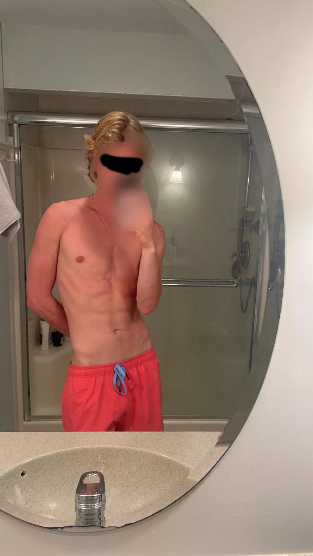 Any older women want a young lover? 💦 posted by Bright-Air7856