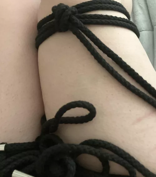 Basic knot  by Financefemmeforever