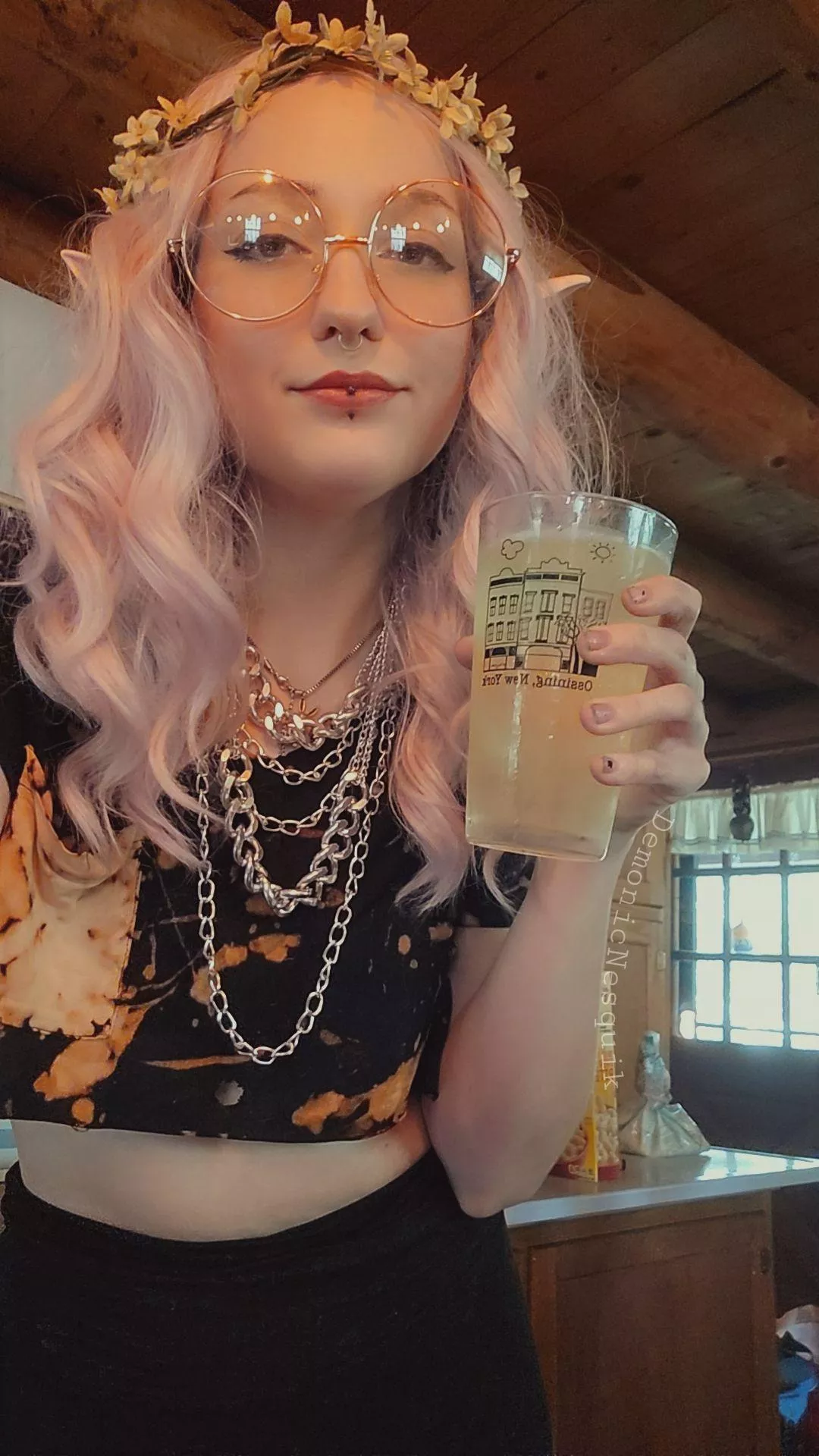 Do you like elf girls with pink hair? posted by DemonicNesquik