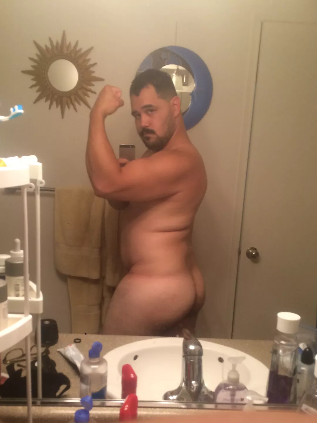 Feeling confident posted by Hungrybottomcub