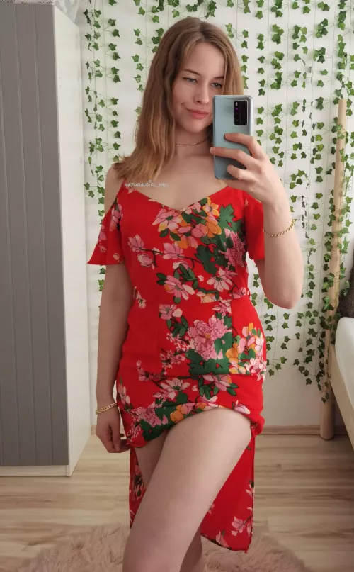 Feminine red sundress [F] by naturalgirl_mel