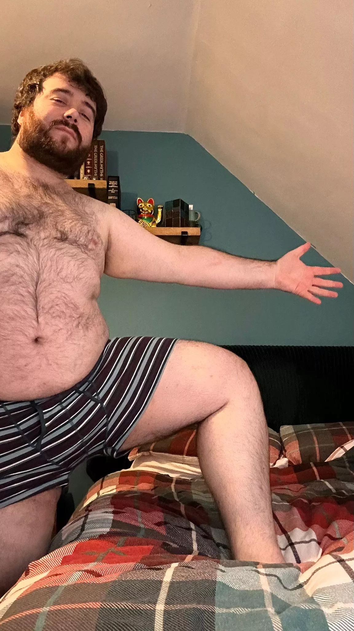 Get. In. My. Bed posted by BritBear2112