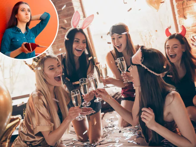 Goddess party in Venus? Either my invitation got lost in the mail, or my screw up with Venus Dolls was more serious than I thought....  by Miss-SillyGirl