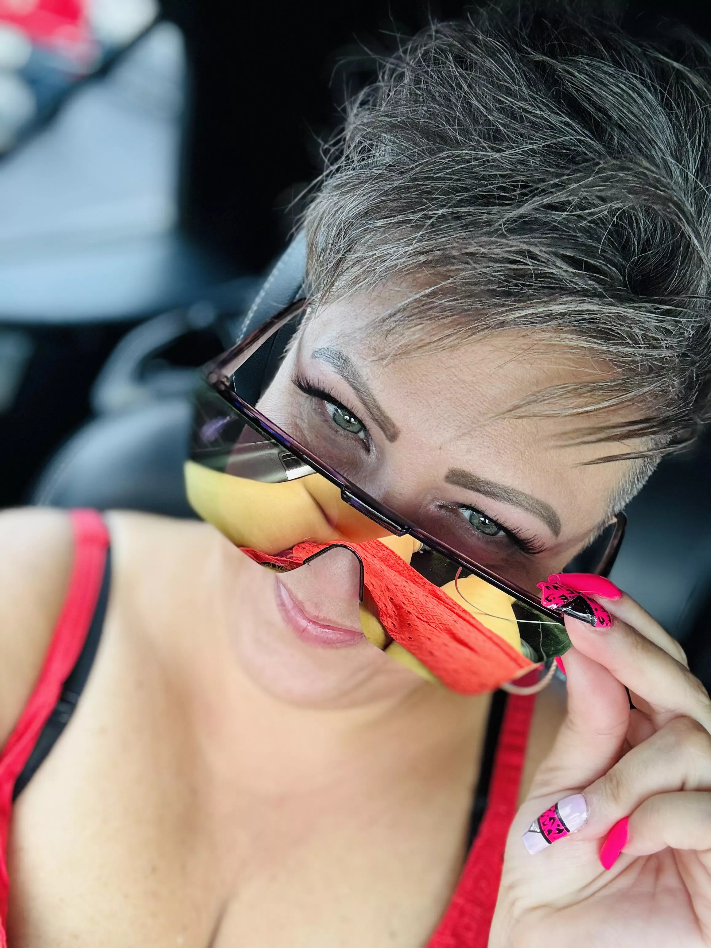 Hey there ;) posted by Nevada-Rose