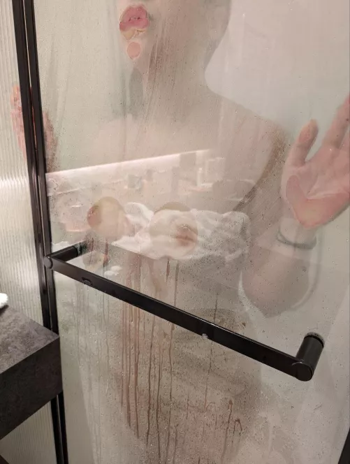 I love hot showers by sam_my_friend