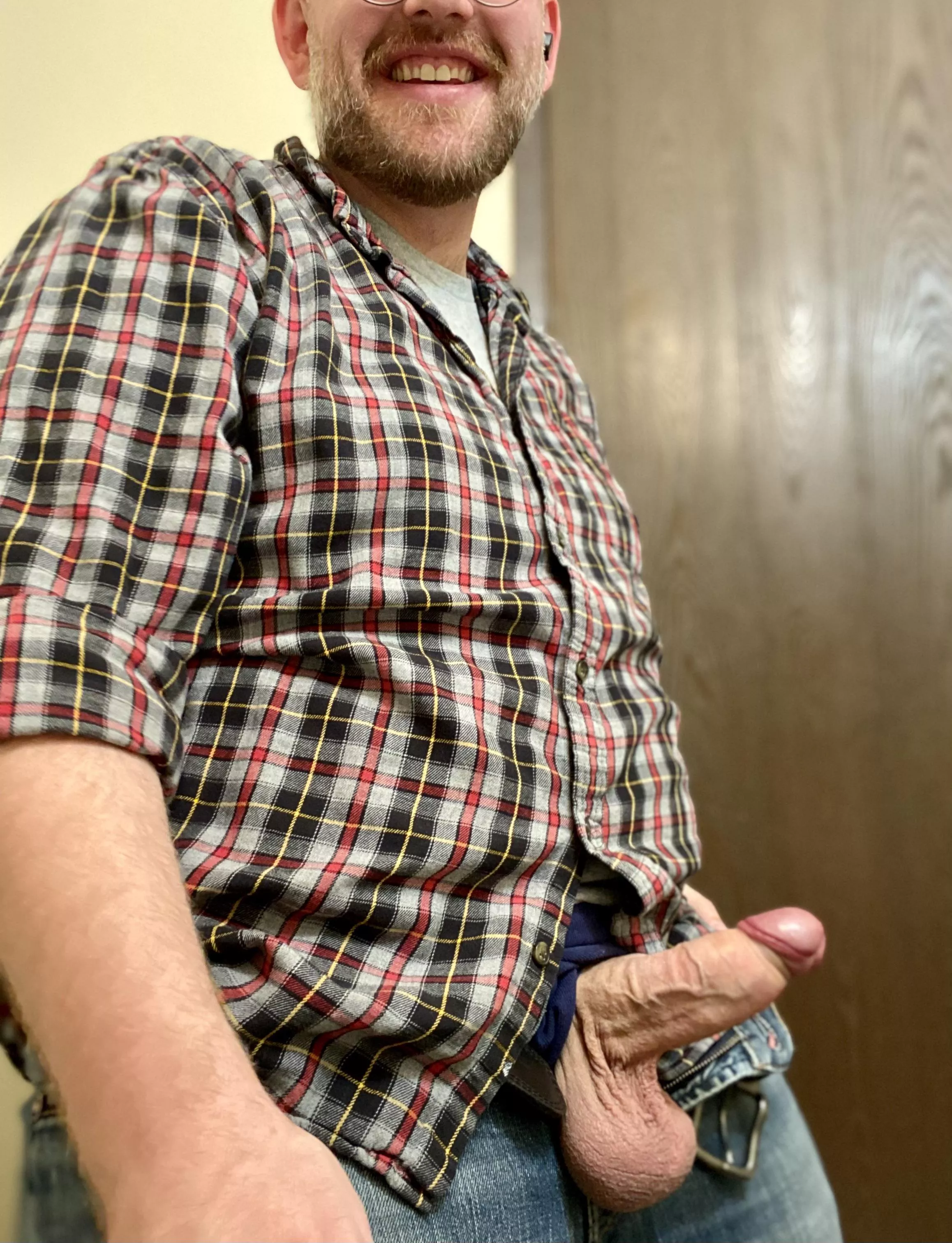 If you suck on my balls, I promise to cum wherever you want (32) posted by canadian_wood_91