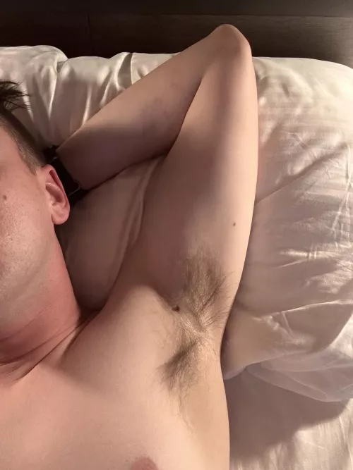 Just woke up…. by mjkmjkmjk880