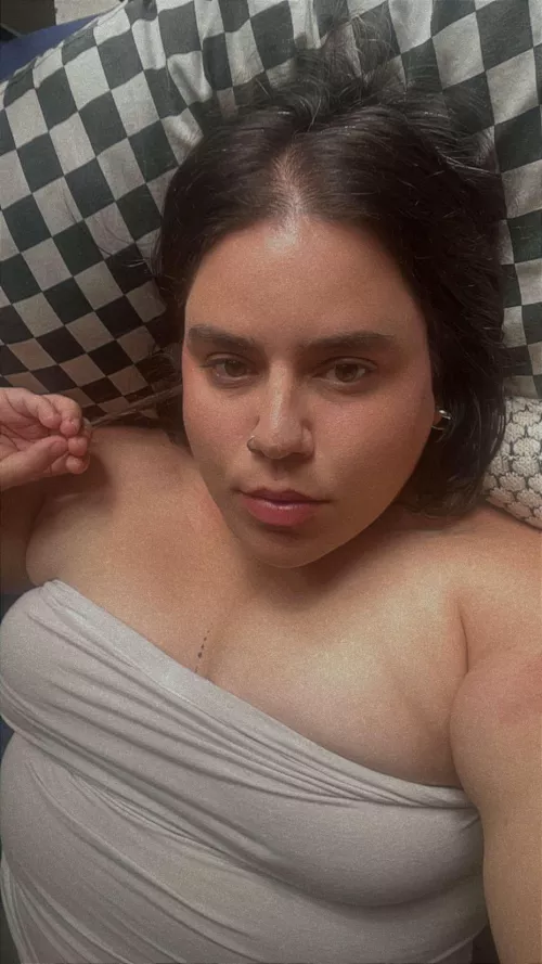 lounging 😎 by craterlake444