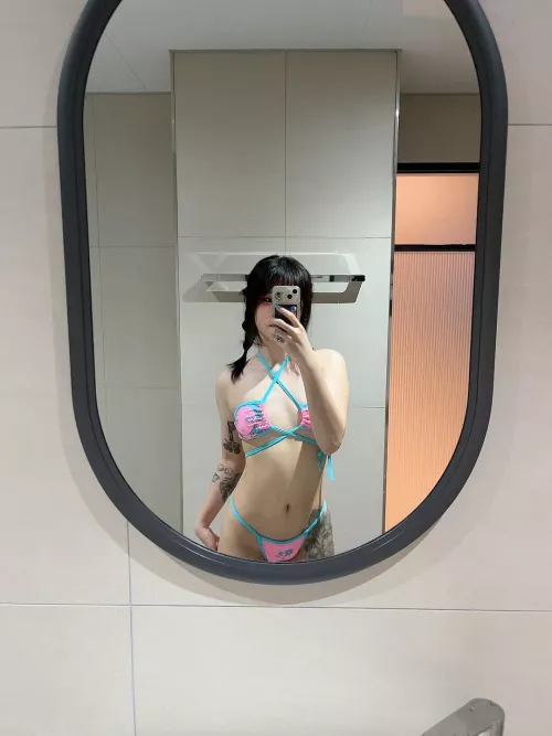 Would you be happy with a girl like me ?
 by PhotoWorth