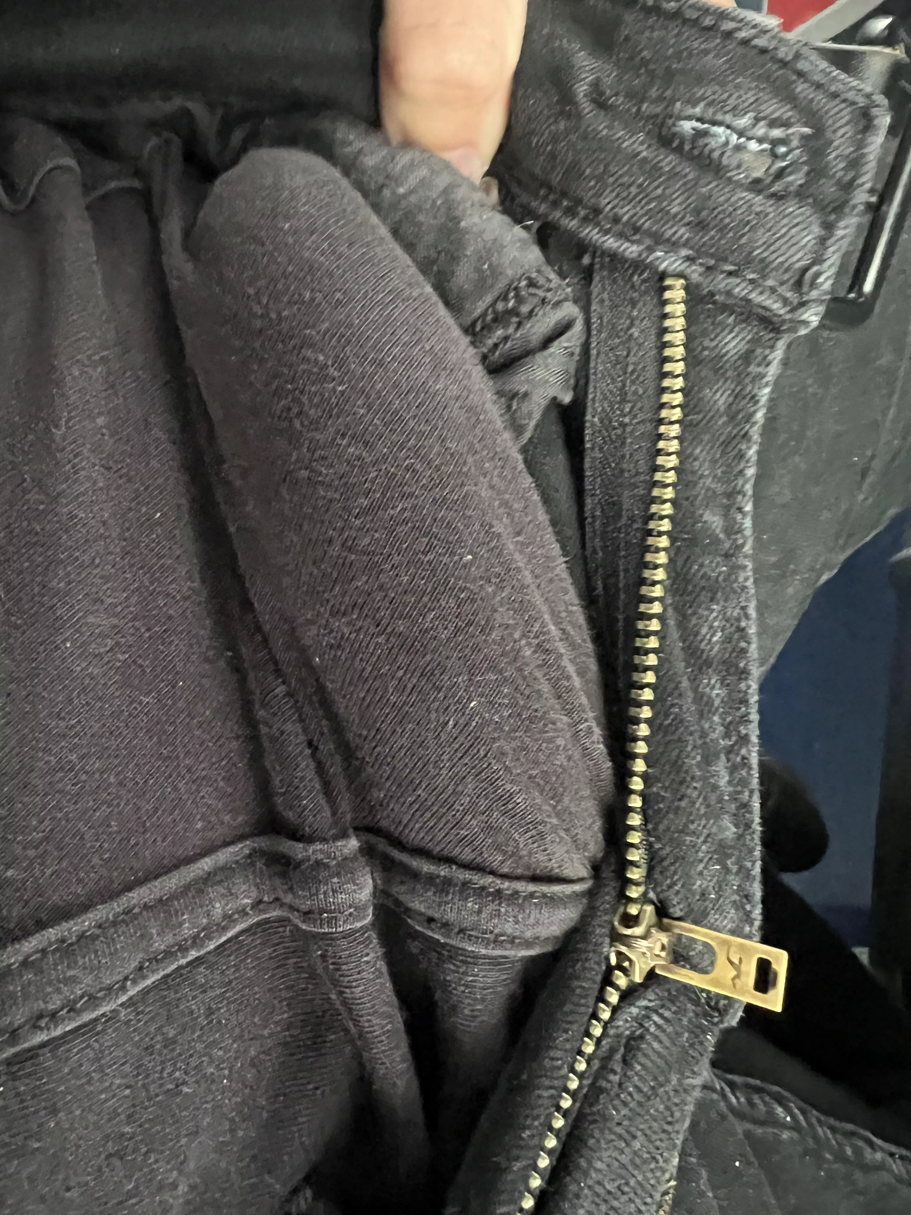 19 on a bus ;) posted by Powerful-Intern-5405