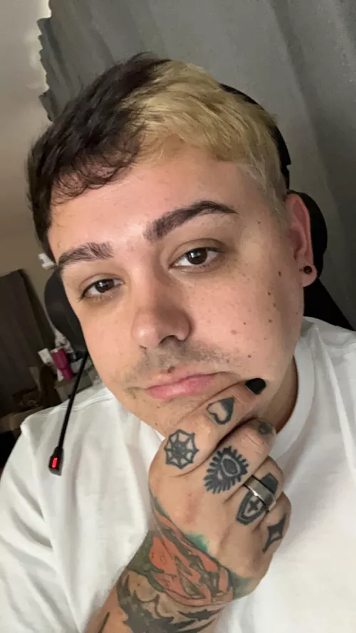 Good Morning and happy Monday! by enoki_senpai