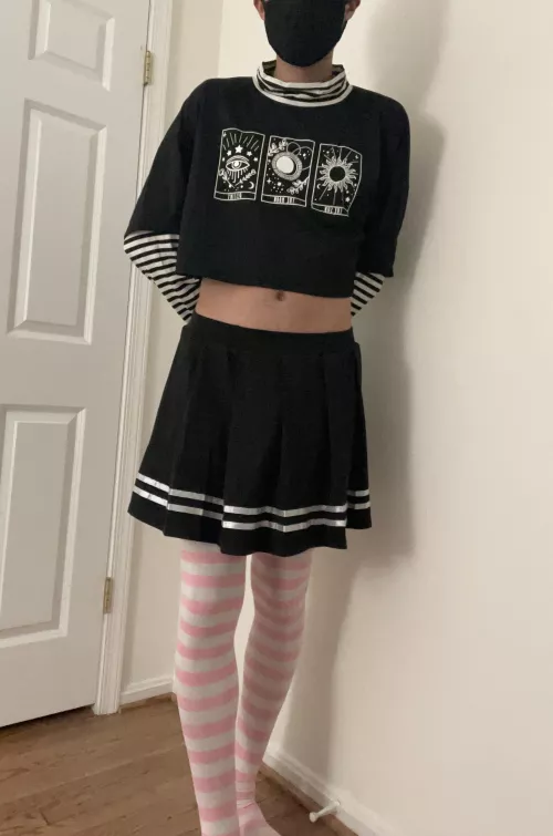 how’s my fit? :3💗 by femboyalexxx_