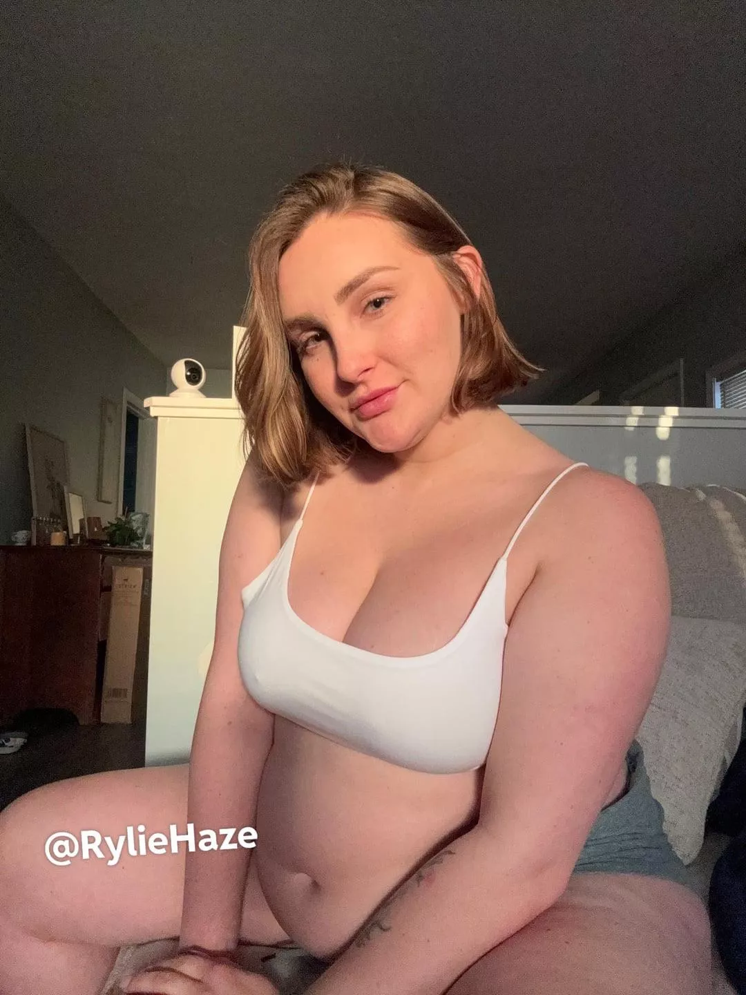 I love being thick 🥵 posted by RylieHaze