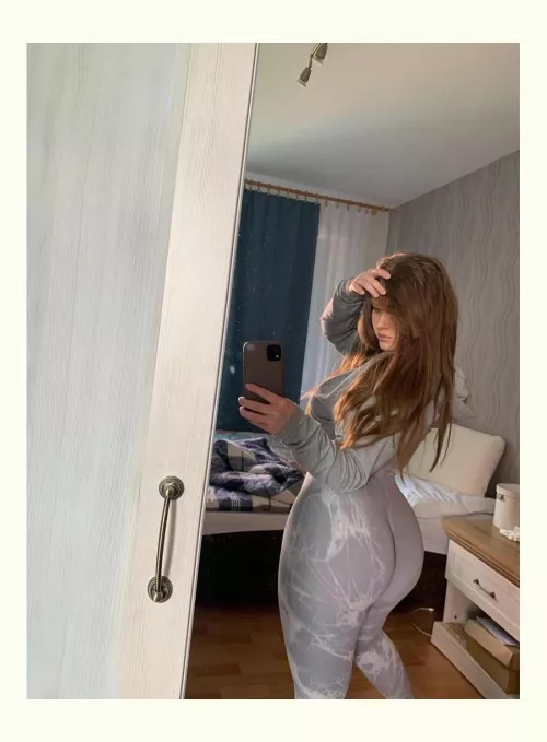 if i were your gf, how often wluld you eat my ass? (f) by Material_Novel_1598